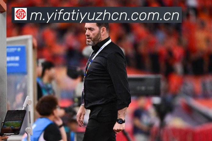 田径明星恩格蒂奇赛场风采与训练秘诀全解析:最新赛事动态与深度分析 田径明星恩格蒂奇赛场风采与训练秘诀全解析:最新赛事动态与深度分析